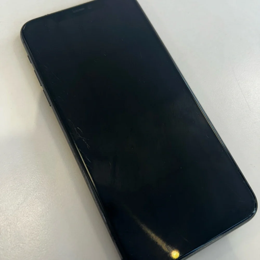 Apple iPhone 11 Pro Max- 64 GB